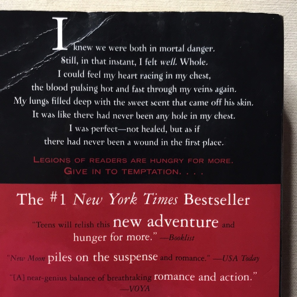 📚2/$6  New Moon #2 Twilight Series - Picture 3 of 11